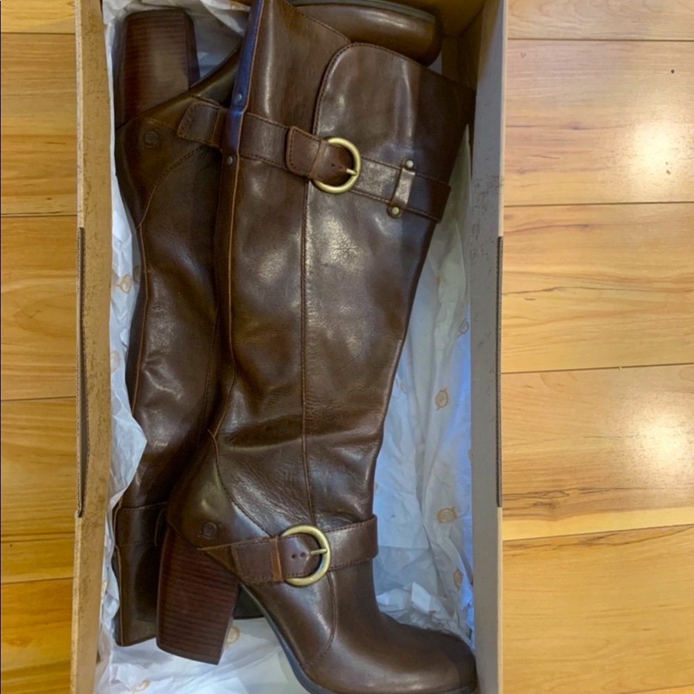 New in box tall leather boots